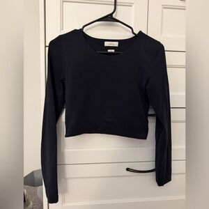 Babaton Long Sleeve Crop Top